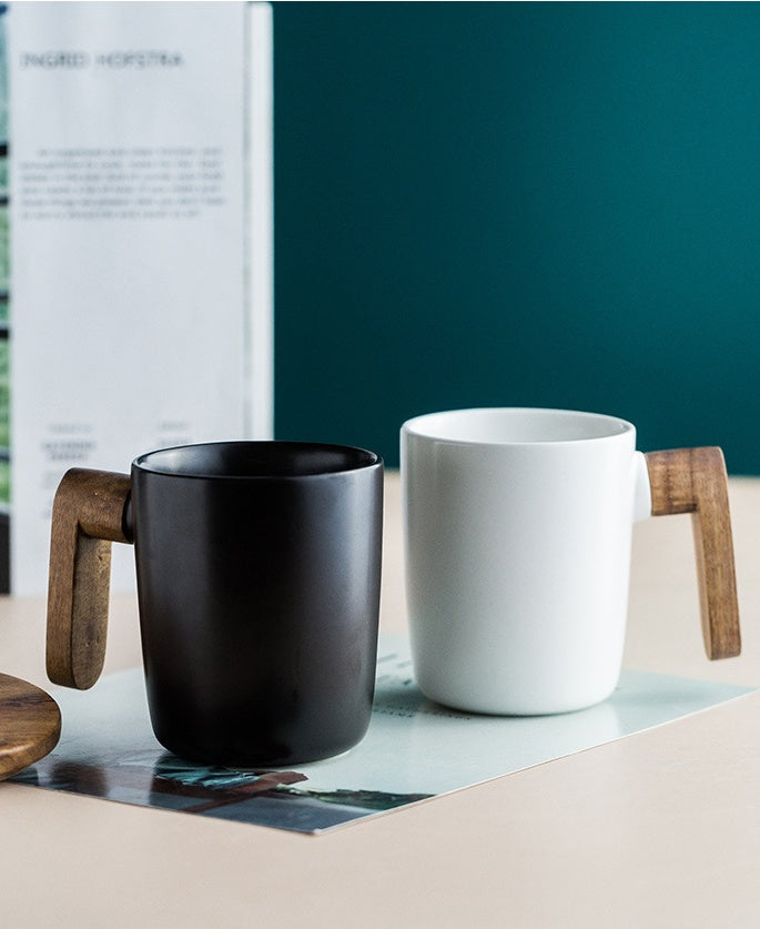 Nordic Minimalist Ceramic Mug with Wooden Handle and Lid