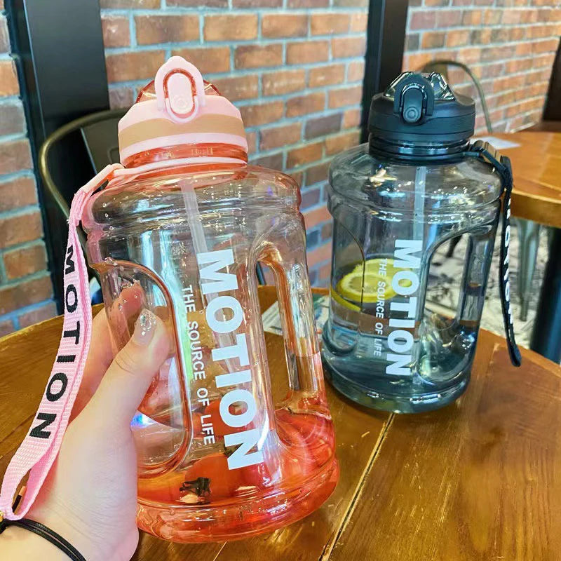 1.5L 2.5L Plastic Sport Water Bottles Large Capacity Leakproof Water Kettle Gym Shaker Outdoor Gallon Bottle with Time Marker