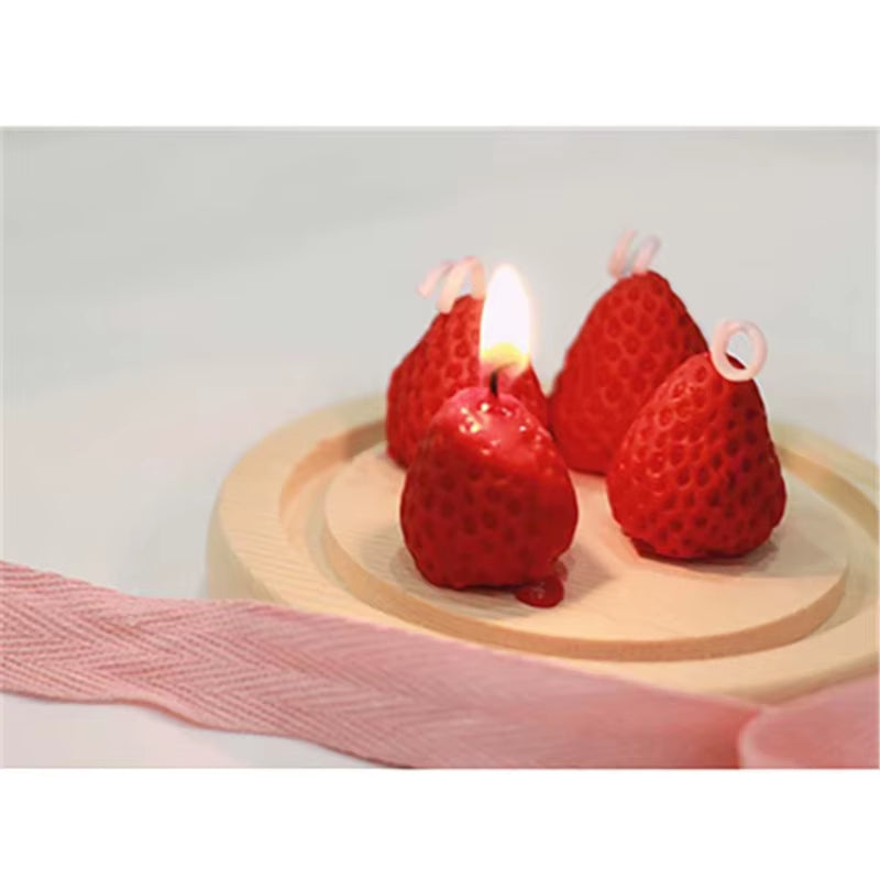 Strawberry Scented Mini Candles