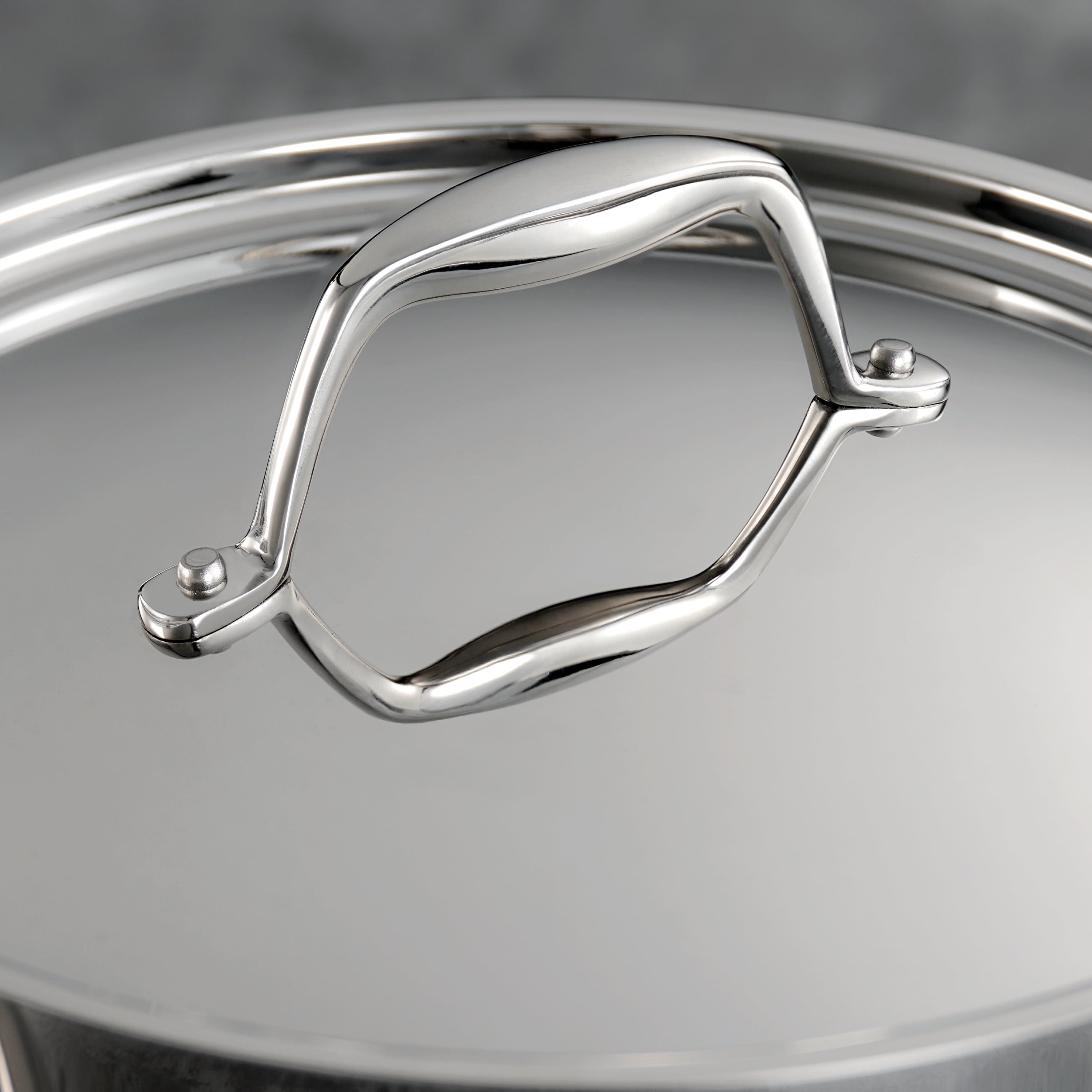 Signature 8-Quart Tri-Ply Clad Stainless Steel Stock Pot with Lid, Induction Ready, Oven-Safe, Dishwasher Safe