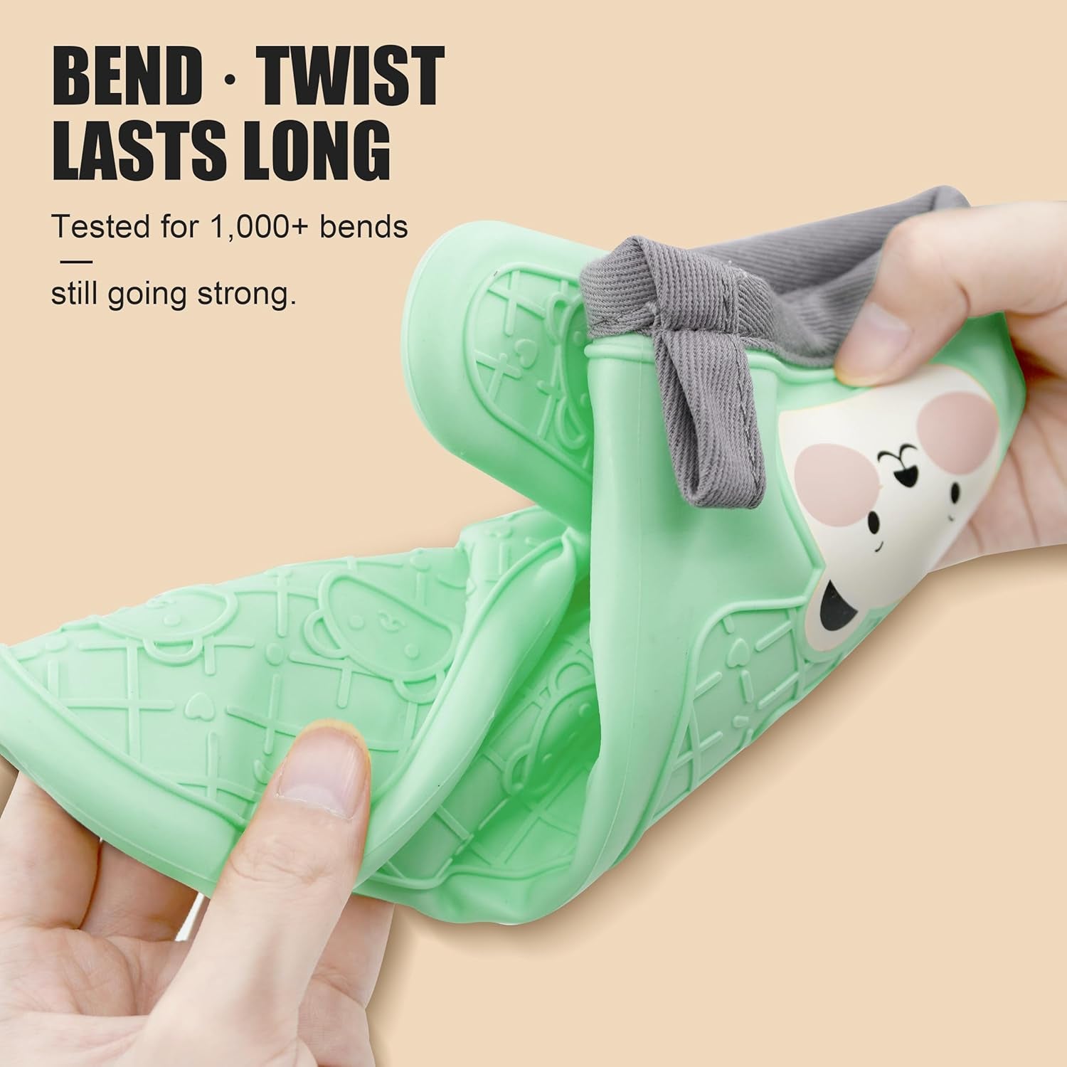 Silicone Oven Mitts Cute Bear - Non-Slip Kitchen Gloves for Baking & BBQ - Soft Cotton Lined, Waterproof & BPA-Free Potholders - Machine Washable & Heat Resistant up to 500°F - Green, 1 Pair