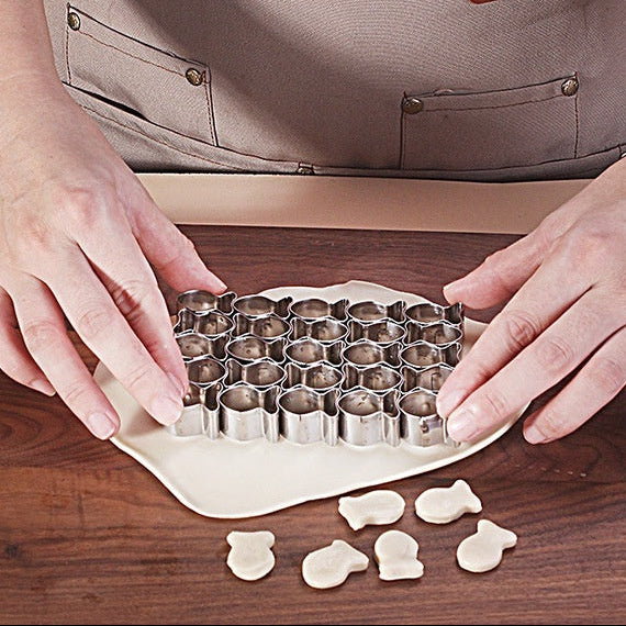 Stainless Steel Small Fish Biscuit Mold Baking Manual