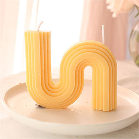 Striped Geometric U-shaped Scented Candle
