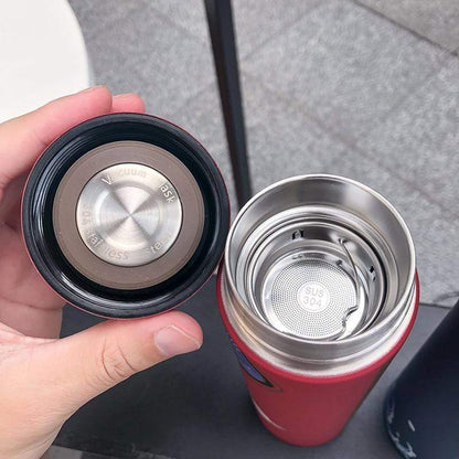 rInsulated Tumbler with a Unique Design for Hot & Cold Beverages