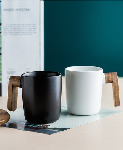Nordic Minimalist Ceramic Mug with Wooden Handle and Lid