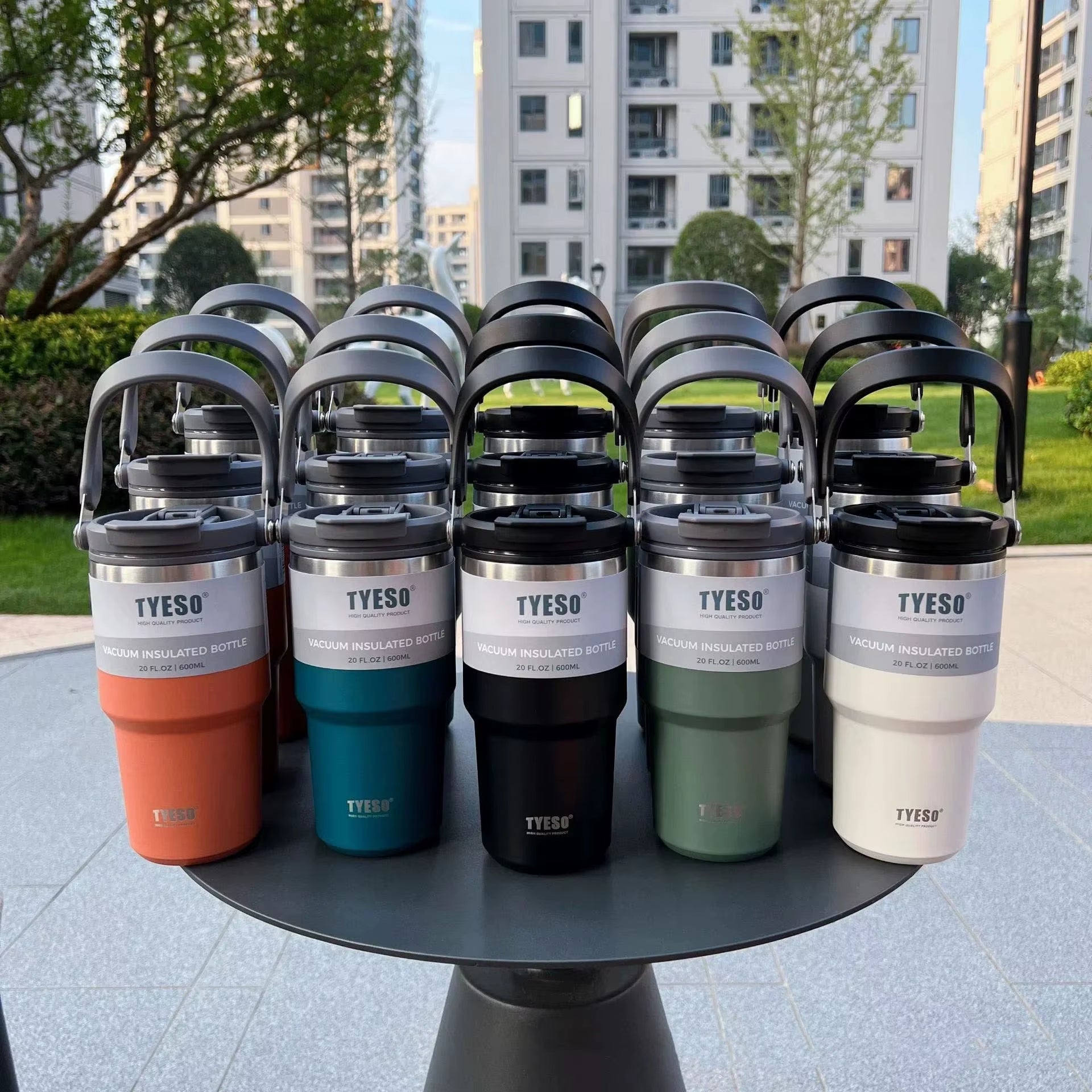Stainless Steel Double-Layer  Insulated Tumbler for Coffee and Cold Drinks