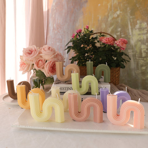 Modern Wavy Arch Scented Candle