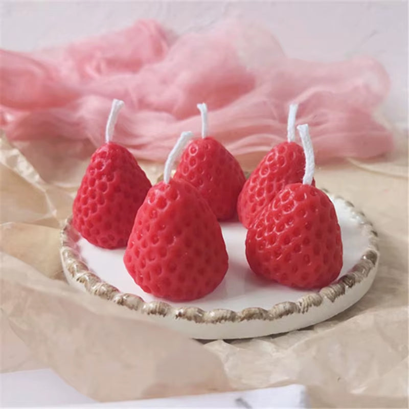 Strawberry Scented Mini Candles