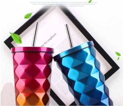 Elegant Diamond Pattern Stainless Steel Thermos with Straw