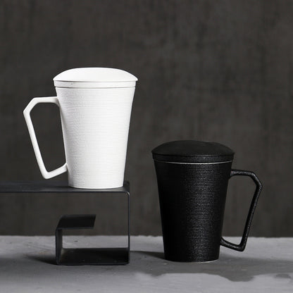 Stylish Ceramic Mug with Built-in Tea Strainer