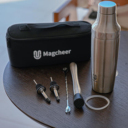 30 oz. Stainless Steel Cocktail Shaker Set, Vacuum Insulated Martini Shaker with Strainer & Jigger Lid