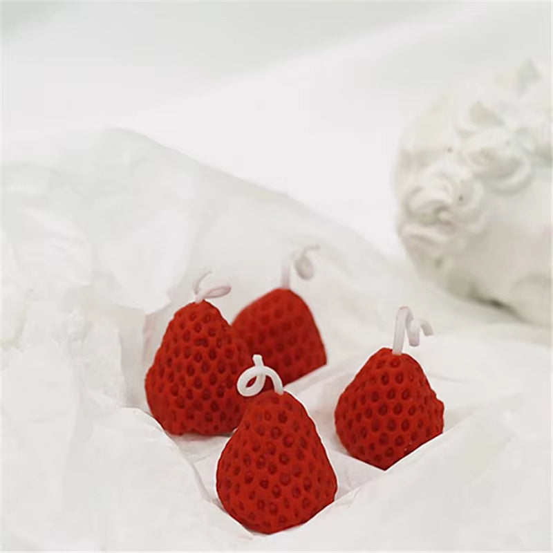 Strawberry Scented Mini Candles