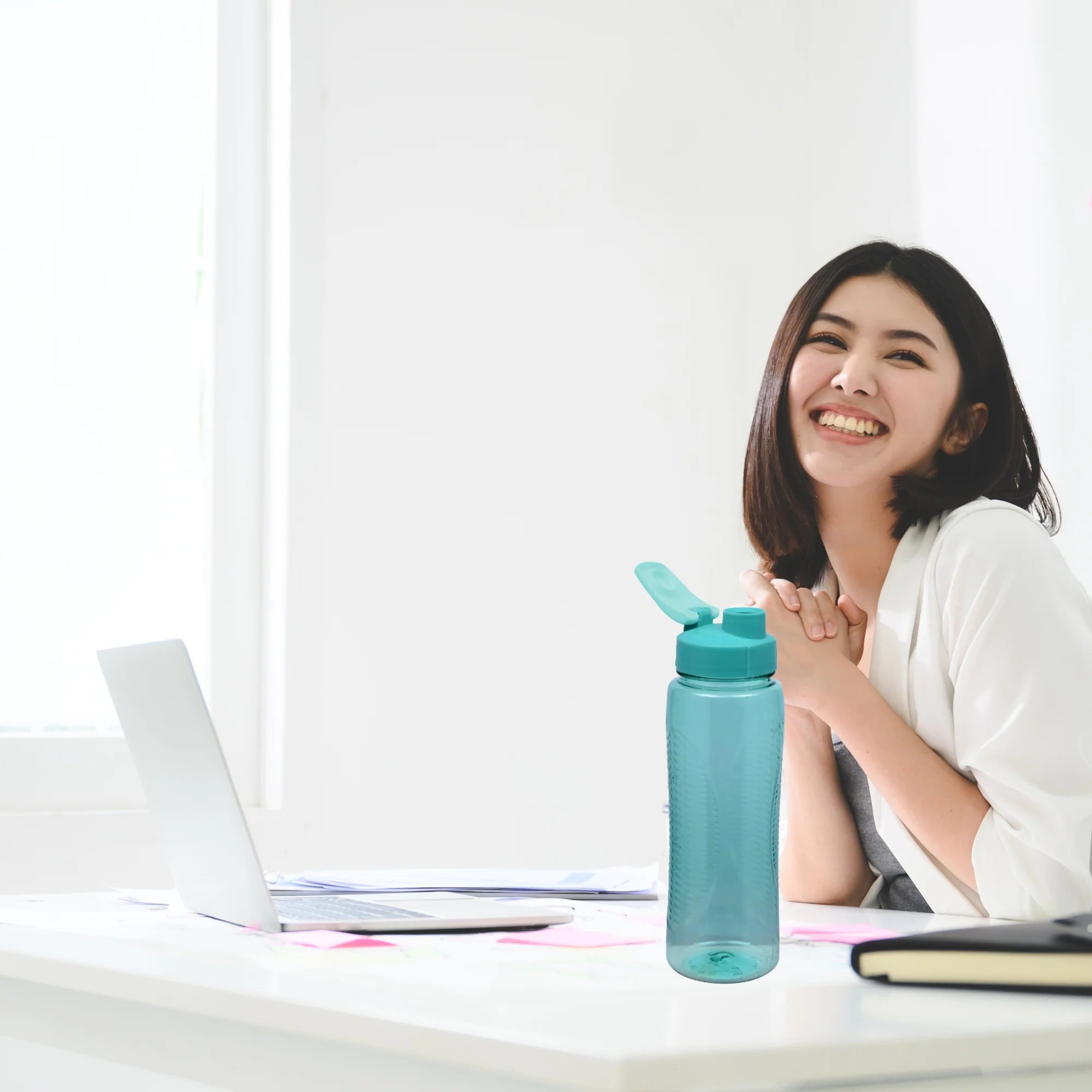 Colorful Plastic Water Bottles with Flip-Top Lids, 24 Oz. Reusable Sports Water Tumbler Portable for Travel Gym Cycling Hiking Camping School Lunch Boxes Indoor and Outdoor Set of 3 (Colors May Vary)