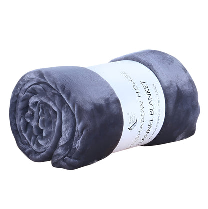 Cashmere & Faux Fur Blanket Plush Warmth for Elegant Relaxation - Alpaca House