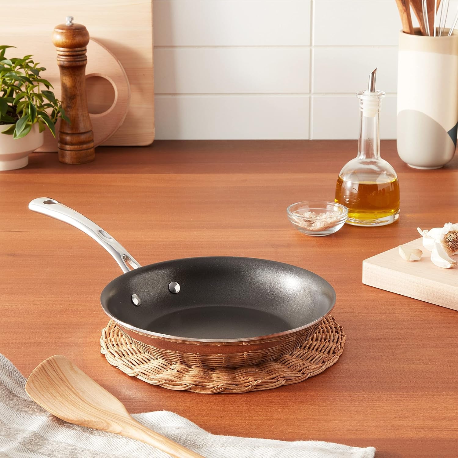 French Classic Tri-Ply Stainless 8-Inch Nonstick Skillet